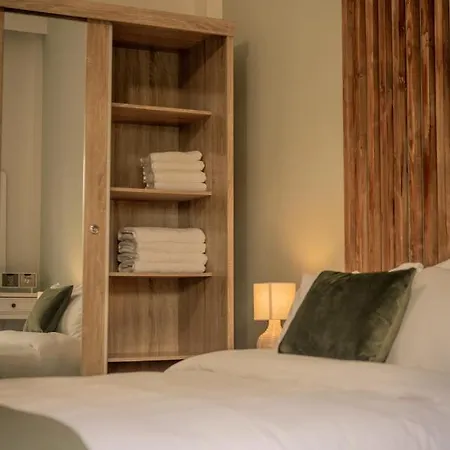 Aphrodite's On Agia Sofia Midas Apartmán Soluň