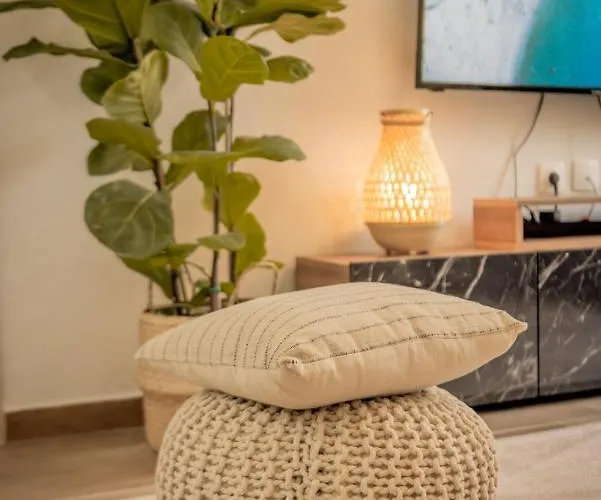 Aphrodite's On Agia Sofia Midas *