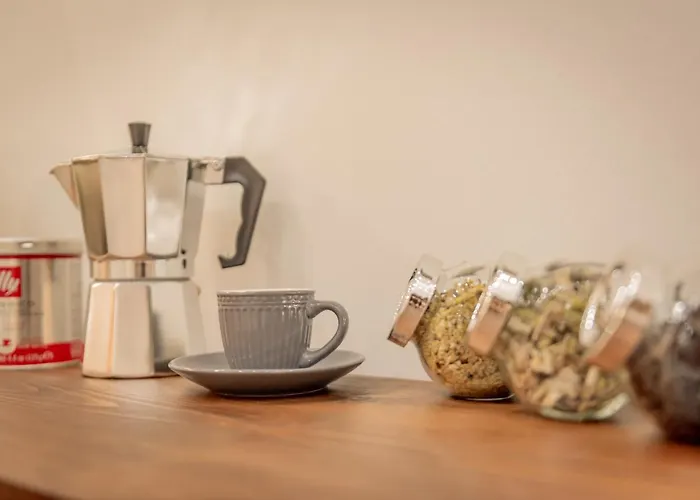 公寓 Aphrodite's On Agia Sofia Midas *