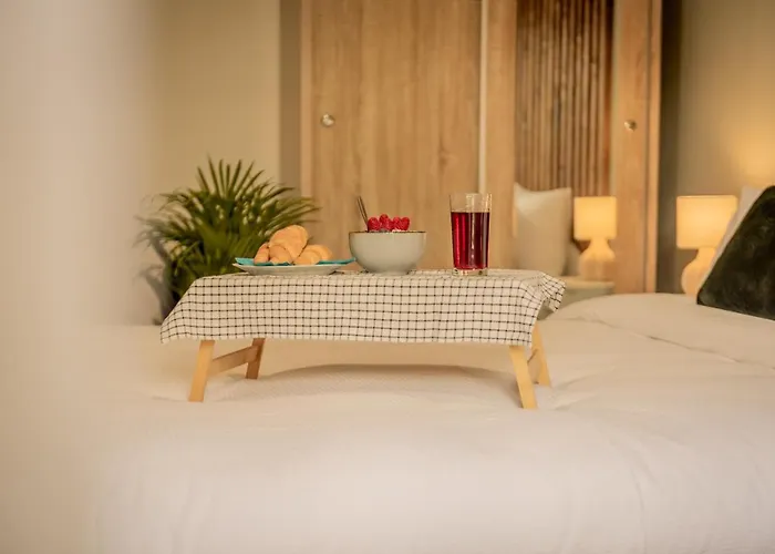 Aphrodite's On Agia Sofia Midas *