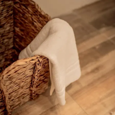 Aphrodite's On Agia Sofia Midas سالونيك