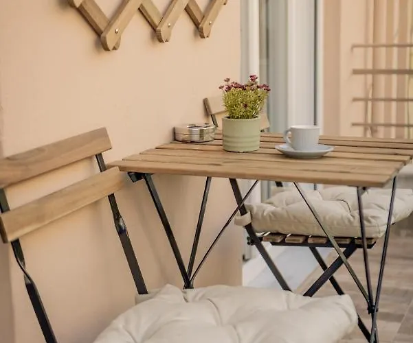 Aphrodite's On Agia Sofia Midas Apartamento